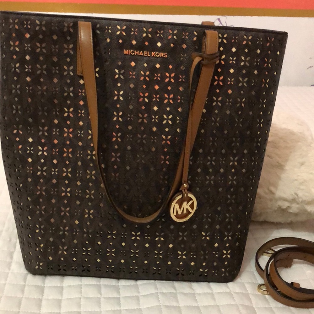 Michael kors purse